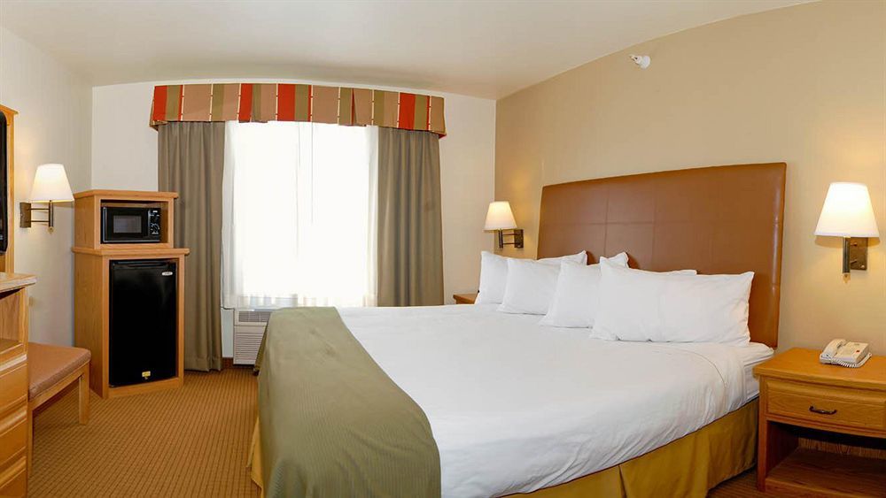 Best Western Wapakoneta Inn Εξωτερικό φωτογραφία
